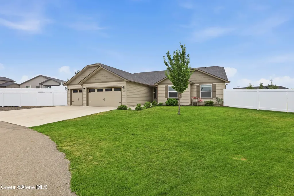 13463 N Axle Court Rathdrum ID 83858