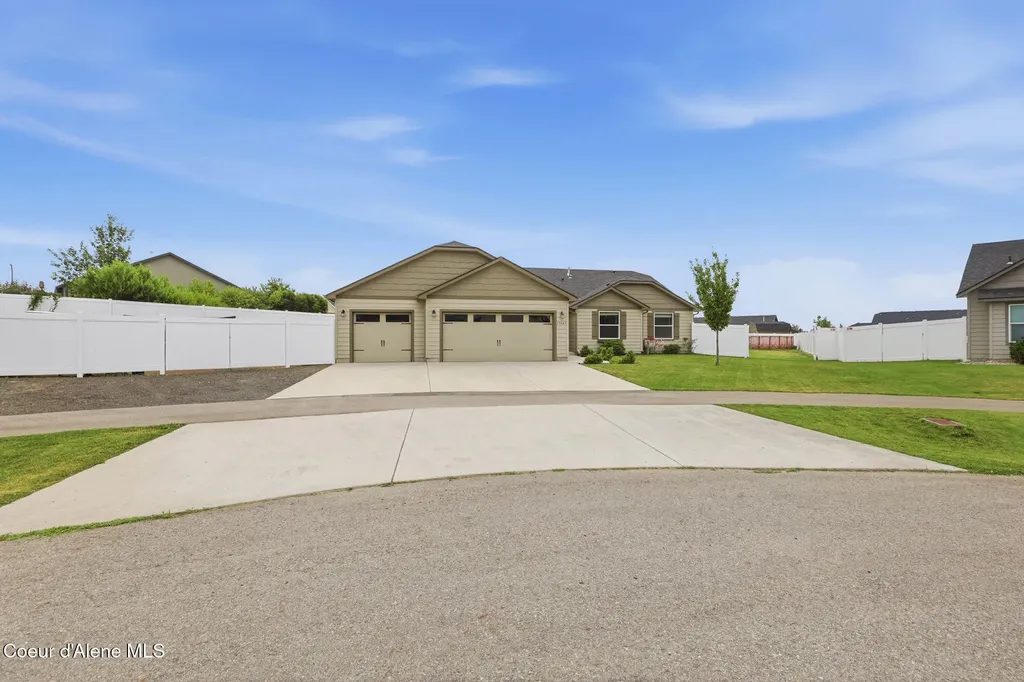 13463 N Axle Court Rathdrum ID 83858