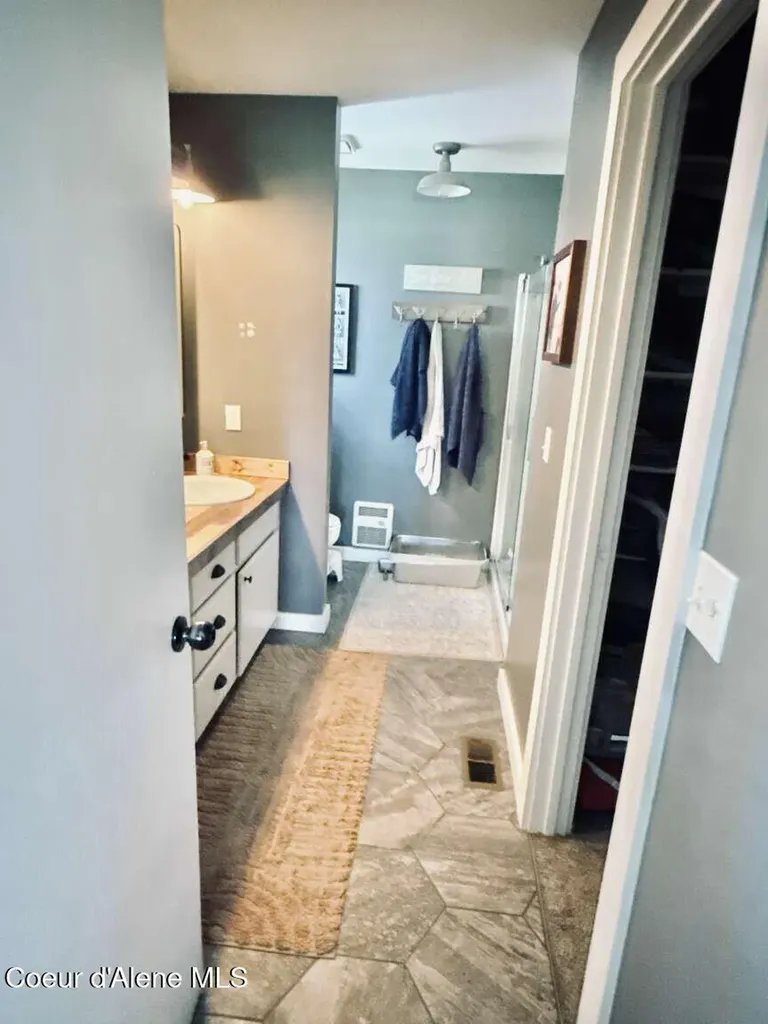 14250 W Prairie Avenue Post Falls ID 83854