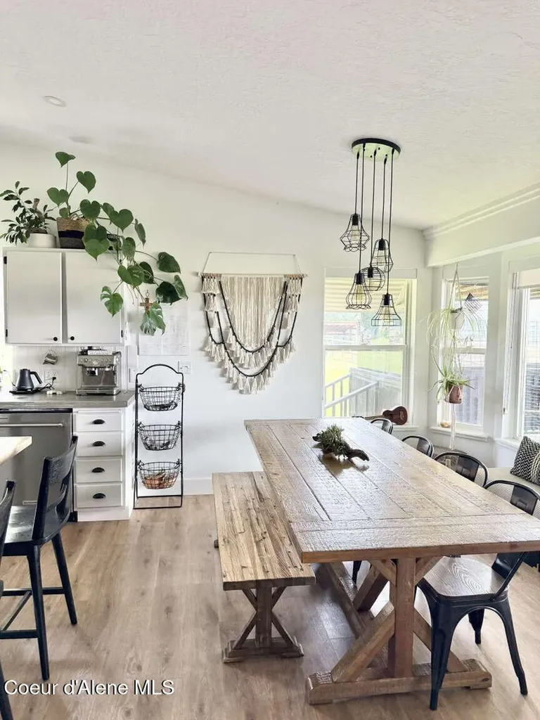14250 W Prairie Avenue Post Falls ID 83854