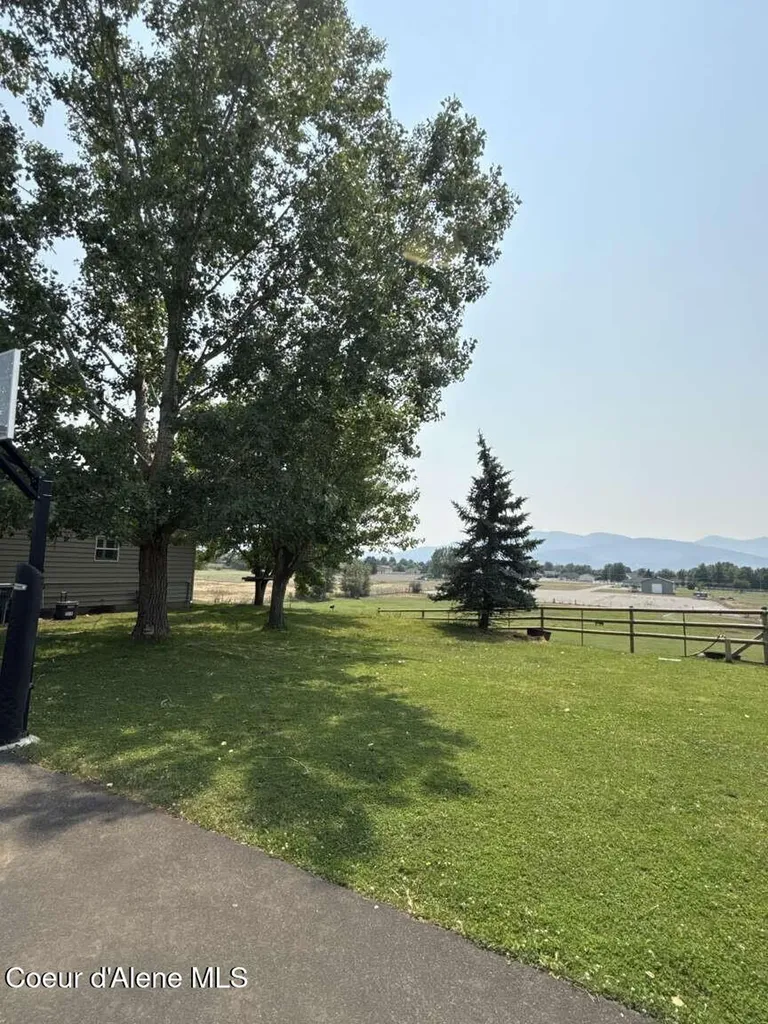14250 W Prairie Avenue Post Falls ID 83854