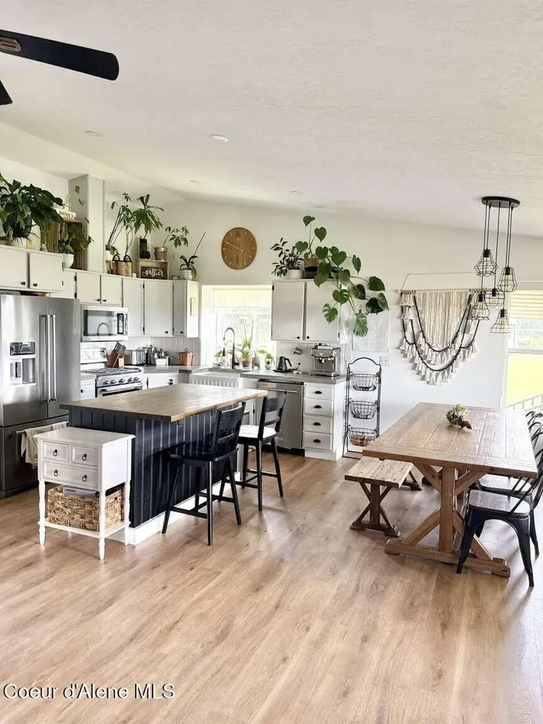 14250 W Prairie Avenue Post Falls ID 83854