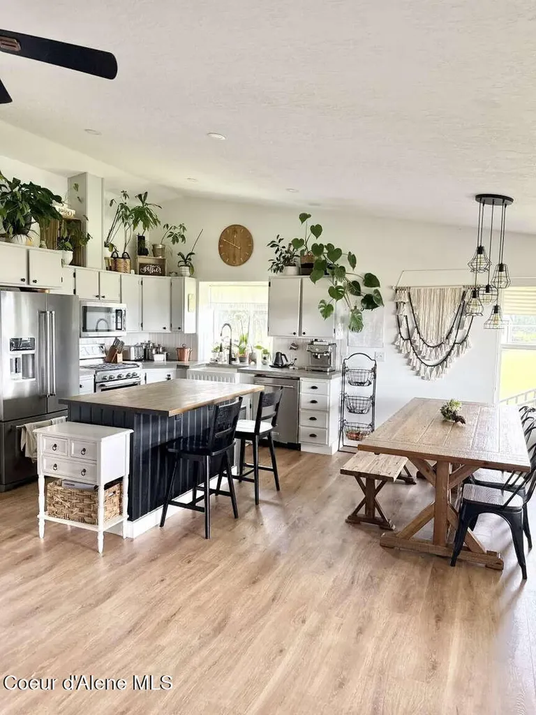 14250 W Prairie Avenue Post Falls ID 83854