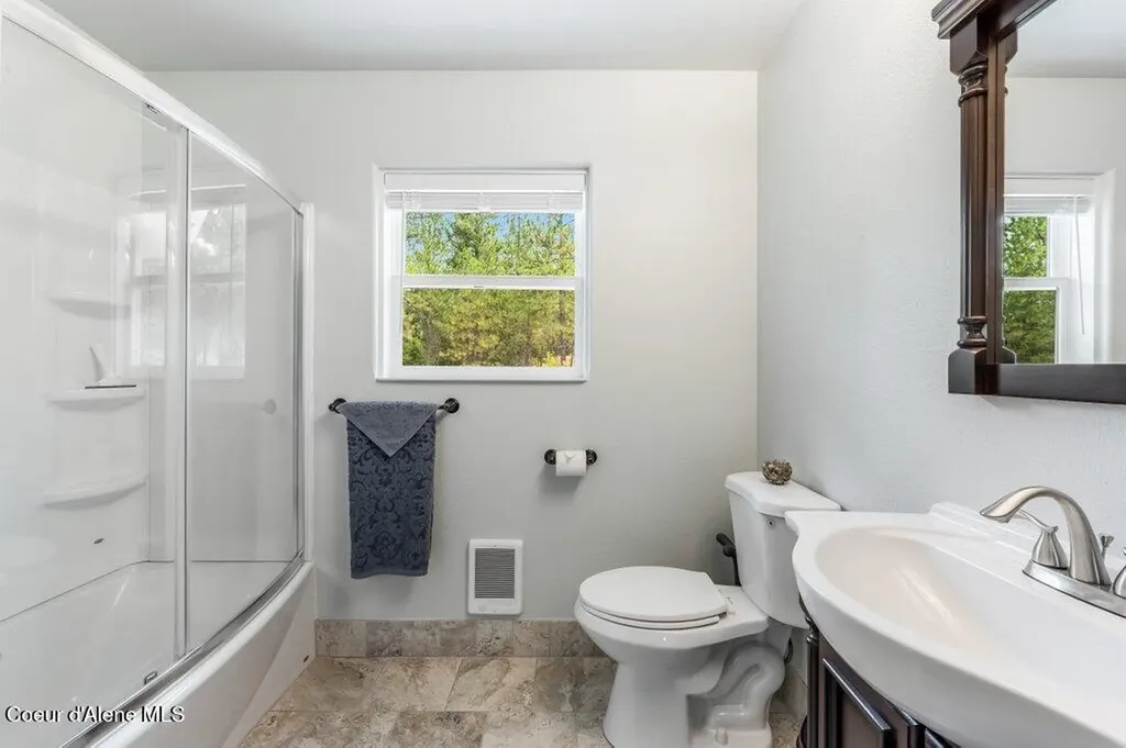 11516 W Crystal Bay Road Post Falls ID 83854