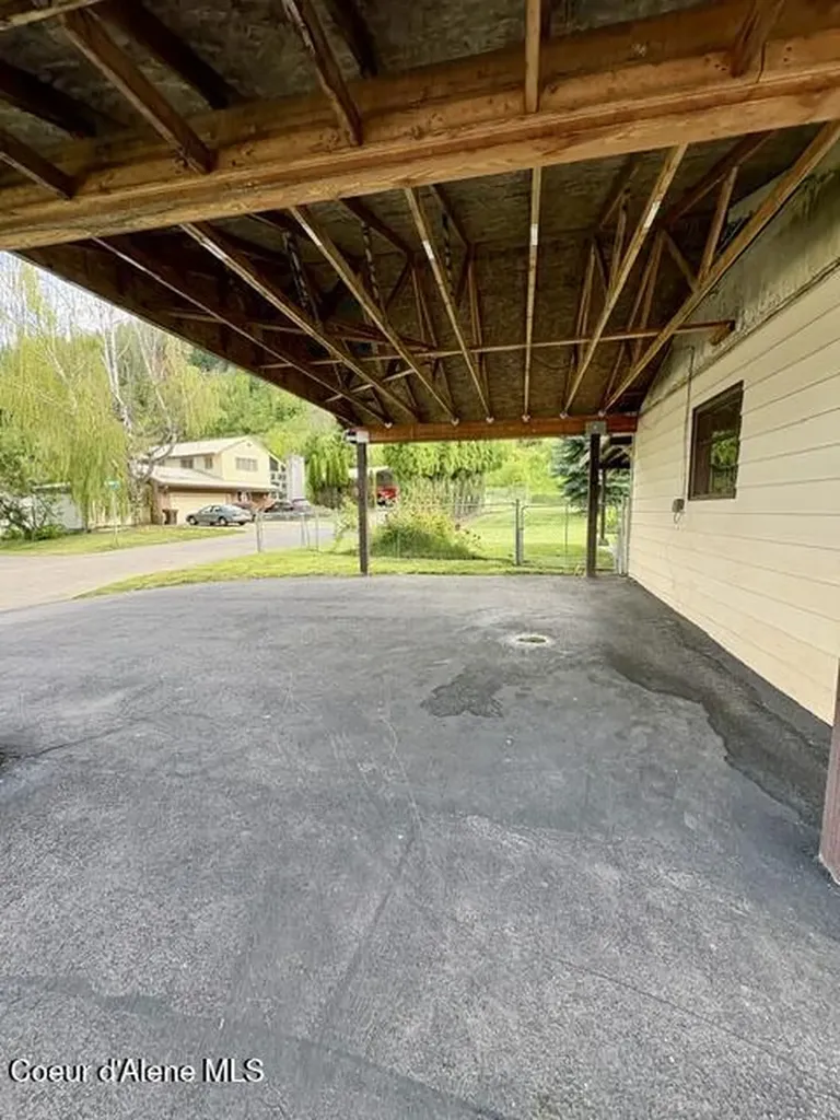 105 W Fir Avenue Osburn ID 83849