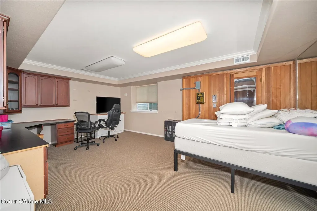 611 N Coles Loop Post Falls ID 83854