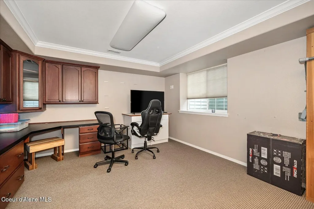 611 N Coles Loop Post Falls ID 83854