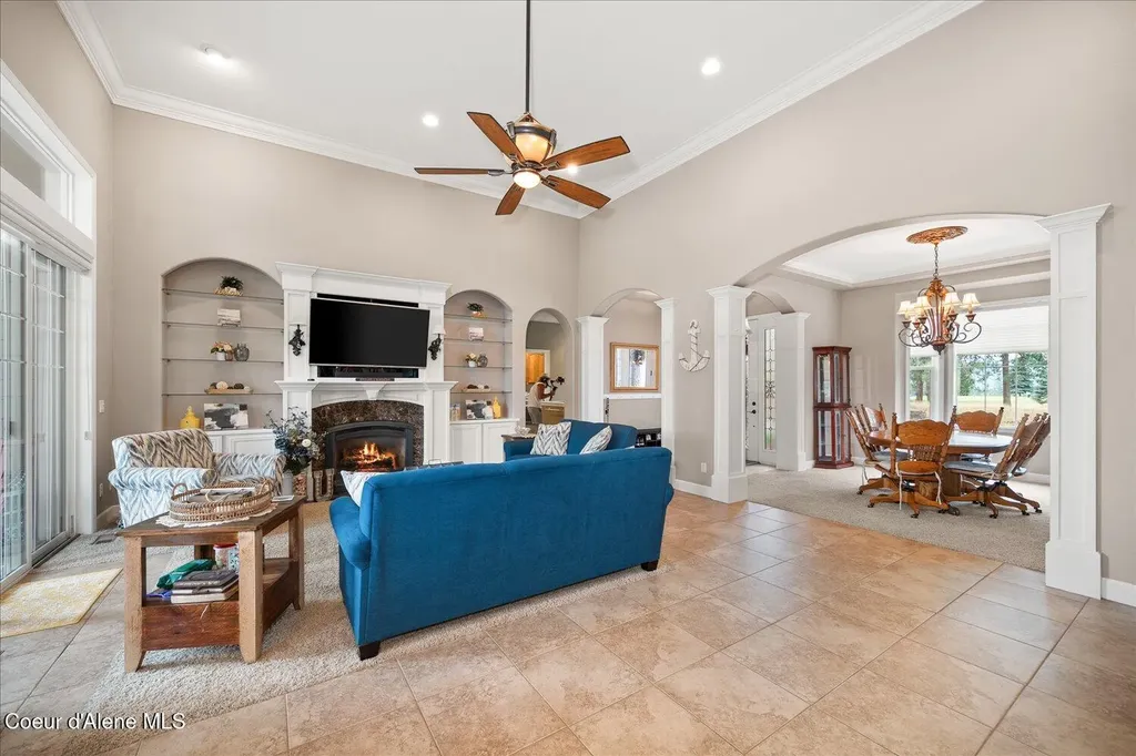 611 N Coles Loop Post Falls ID 83854