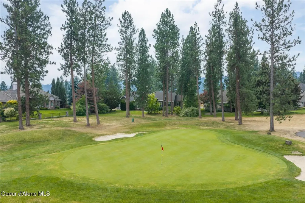 611 N Coles Loop Post Falls ID 83854