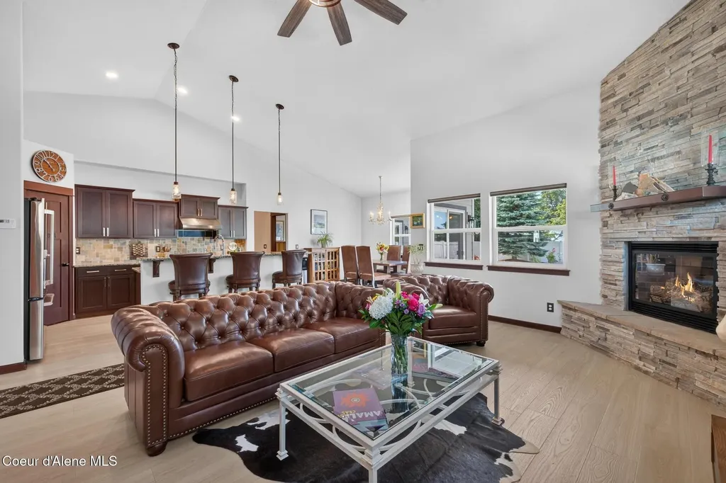 1658 W Boyles Avenue Hayden ID 83835
