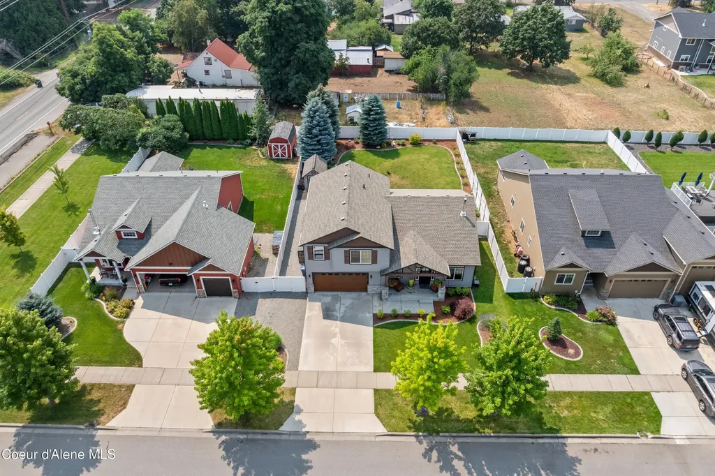 1658 W Boyles Avenue Hayden ID 83835