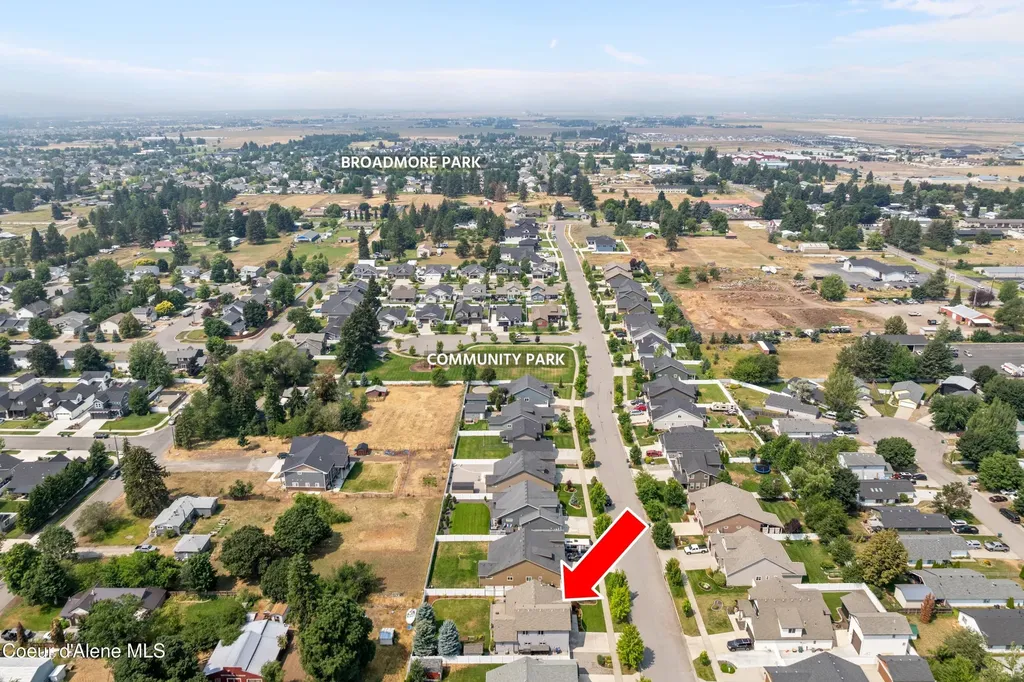 1658 W Boyles Avenue Hayden ID 83835