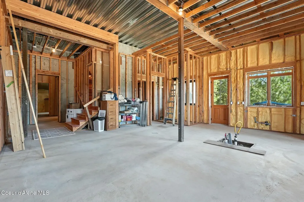 4440 E Lisa Road Harrison ID 83833