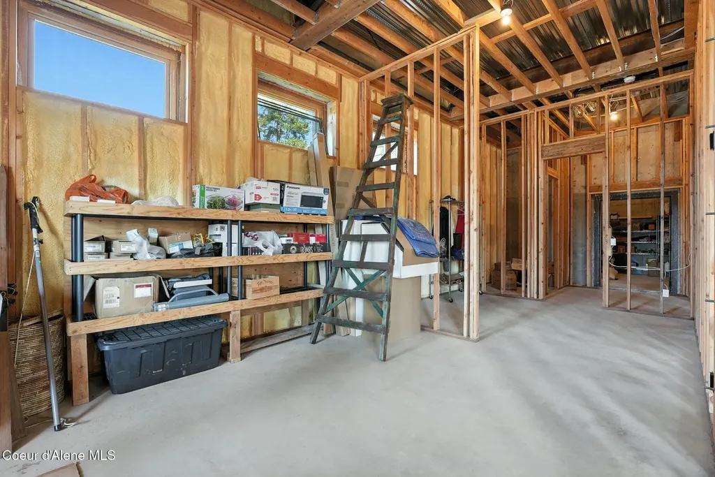 4440 E Lisa Road Harrison ID 83833