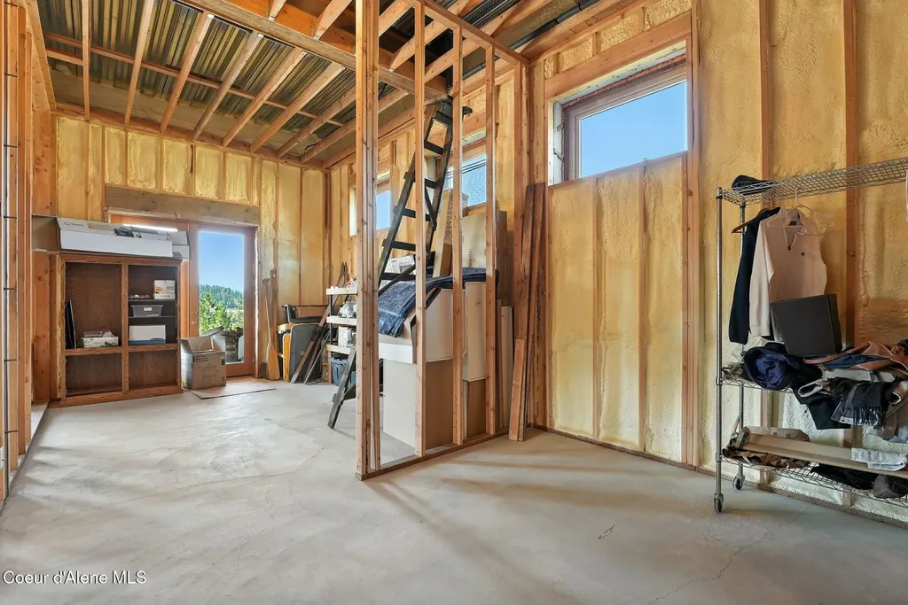 4440 E Lisa Road Harrison ID 83833