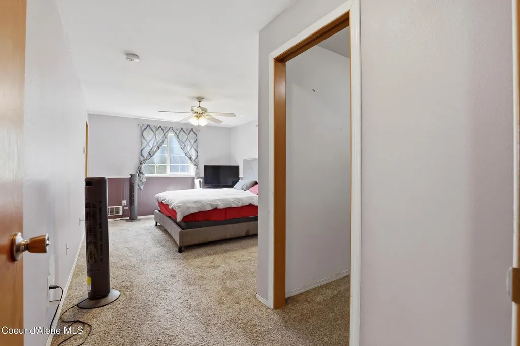 243 E Jensen Drive Hayden ID 83835
