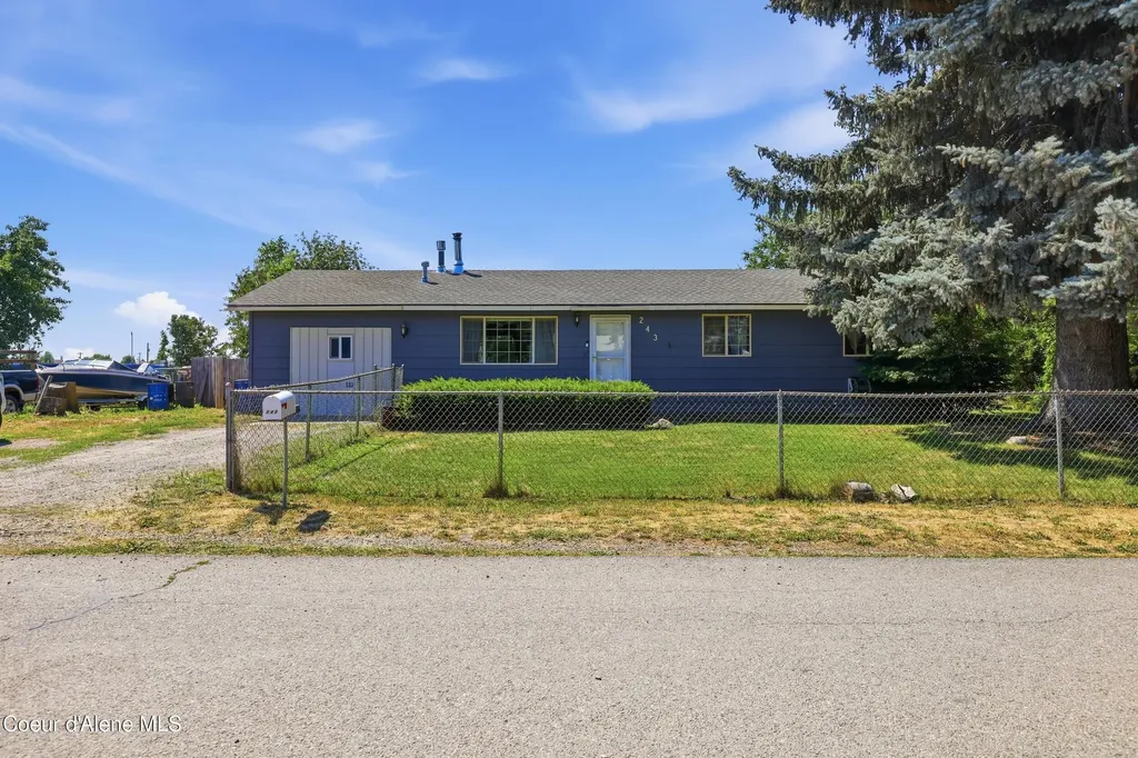 243 E Jensen Drive Hayden ID 83835