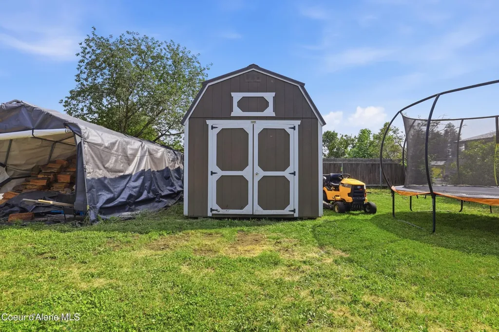 243 E Jensen Drive Hayden ID 83835