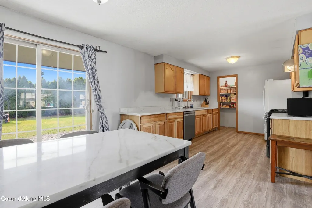 243 E Jensen Drive Hayden ID 83835
