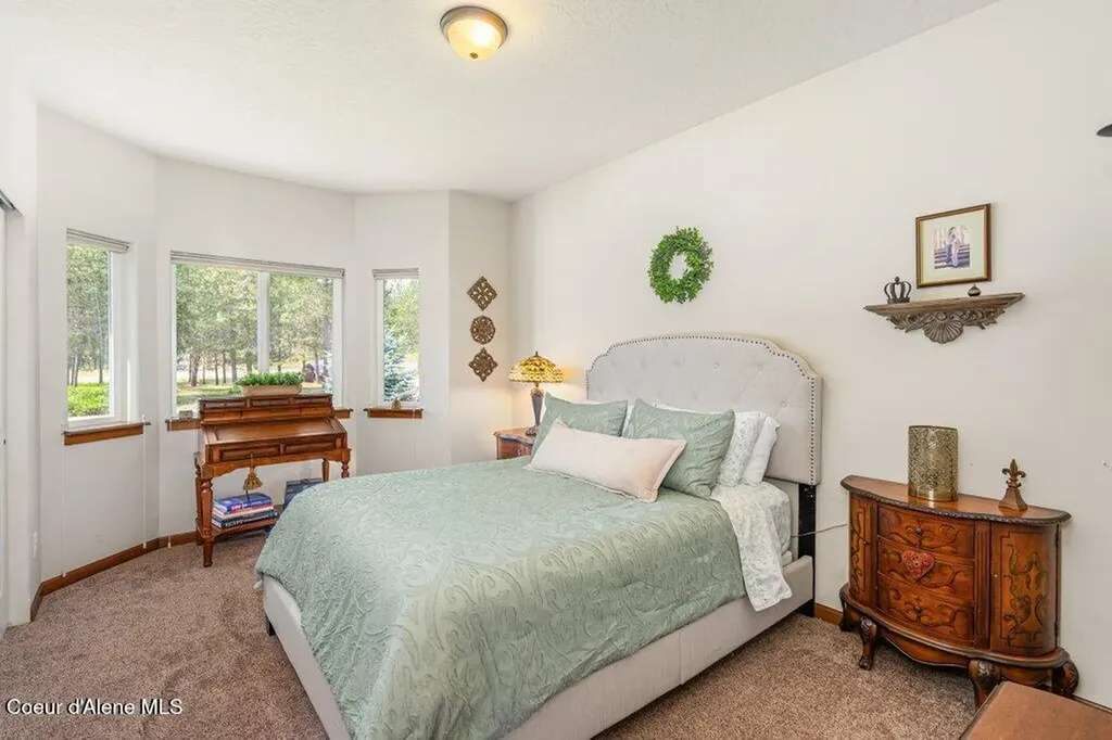 20698 N Wandering Pines Road Rathdrum ID 83858