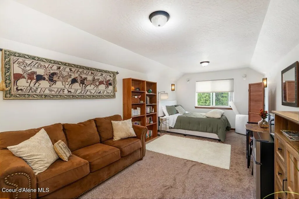 20698 N Wandering Pines Road Rathdrum ID 83858