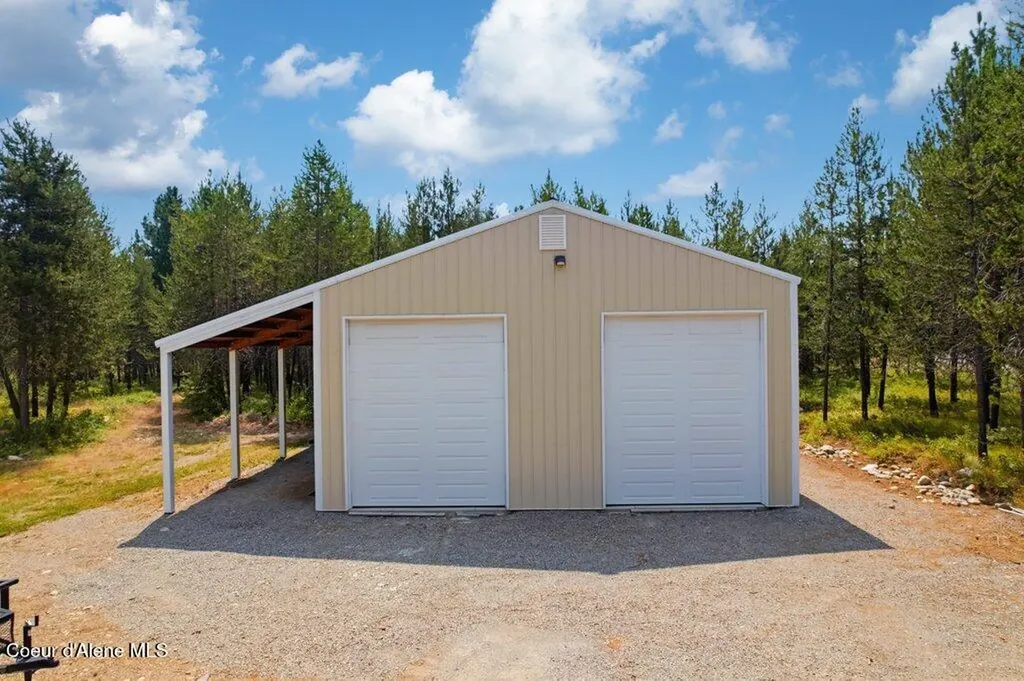 20698 N Wandering Pines Road Rathdrum ID 83858