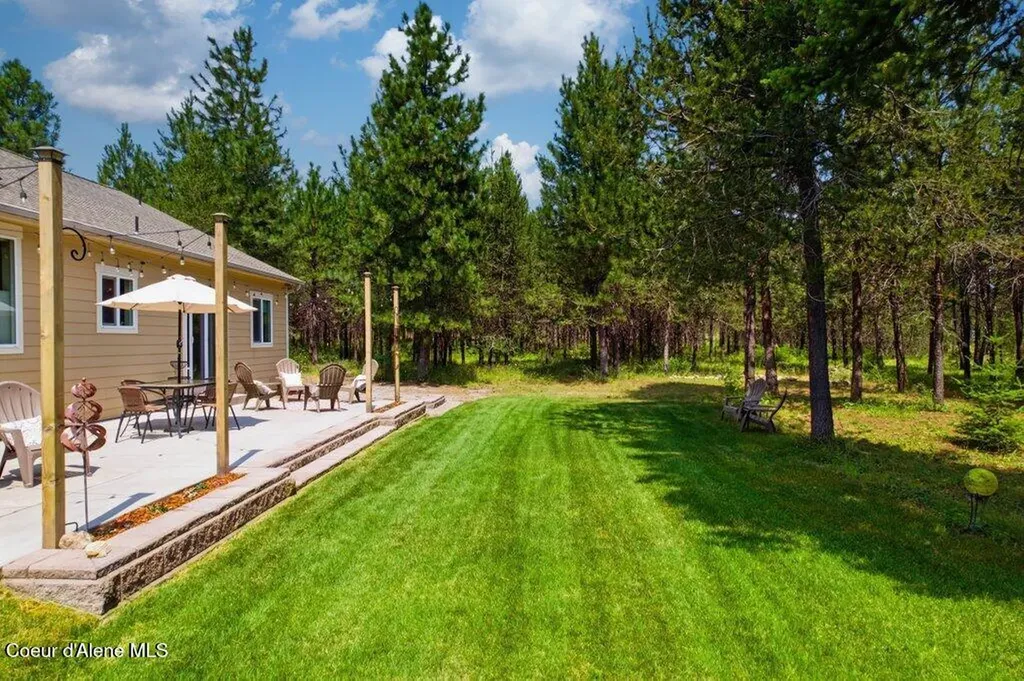 20698 N Wandering Pines Road Rathdrum ID 83858