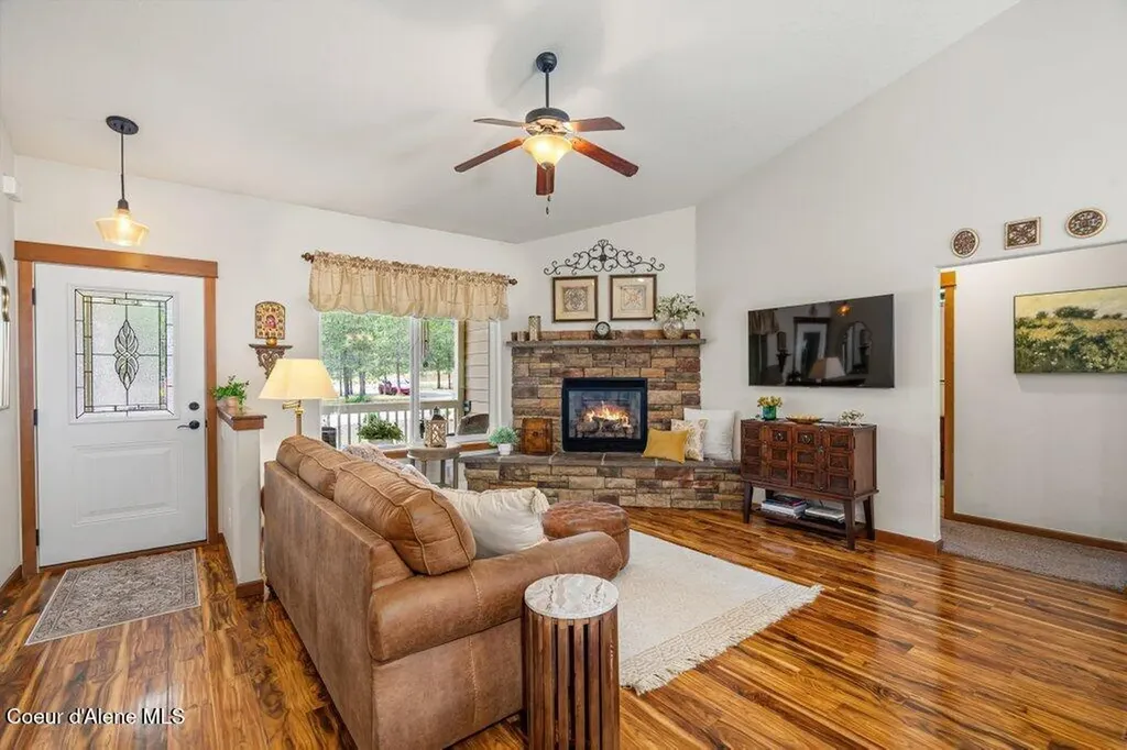 20698 N Wandering Pines Road Rathdrum ID 83858