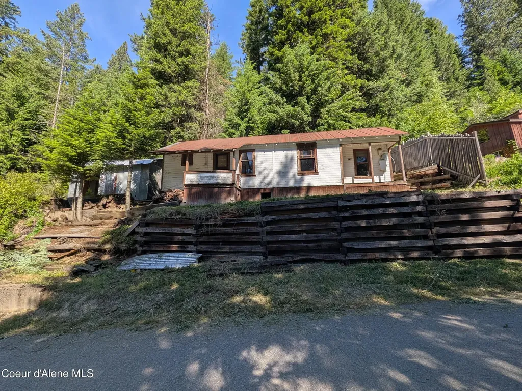 130 Faye Street Mullan ID 83846