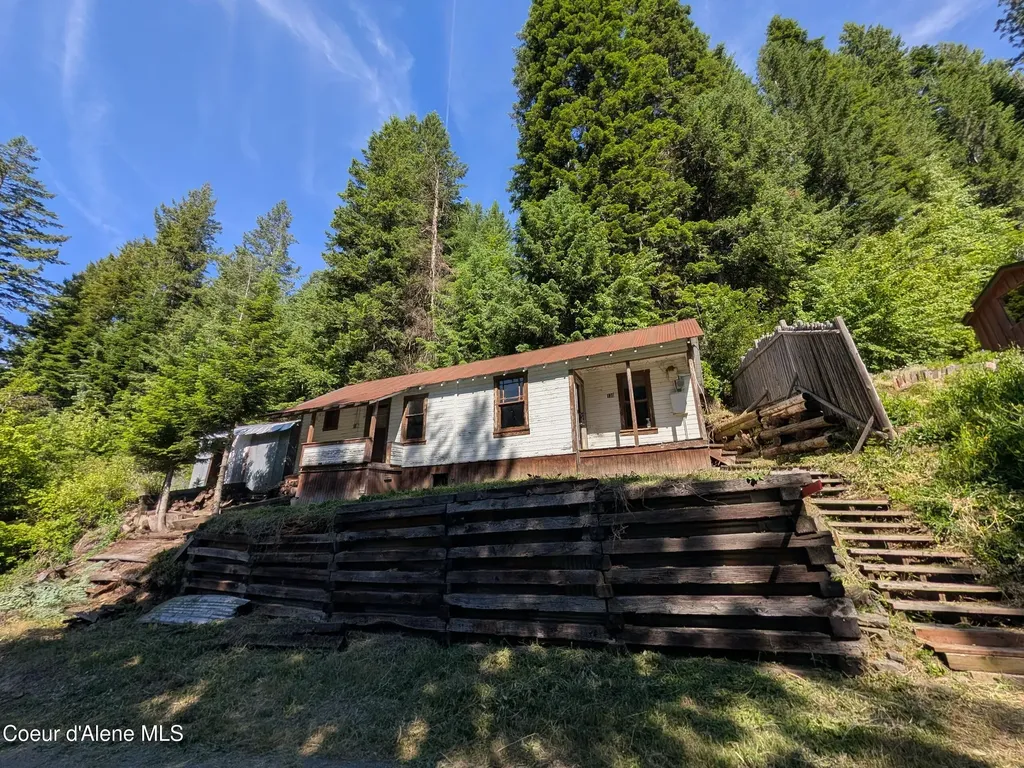 130 Faye Street Mullan ID 83846