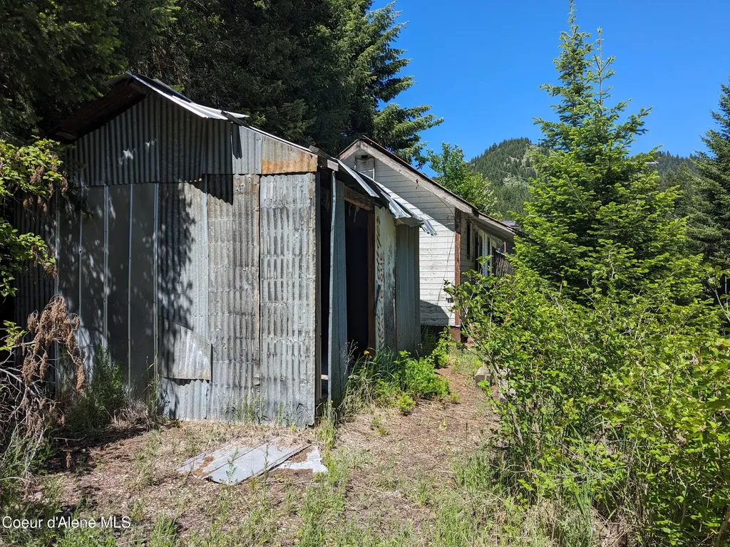 130 Faye Street Mullan ID 83846