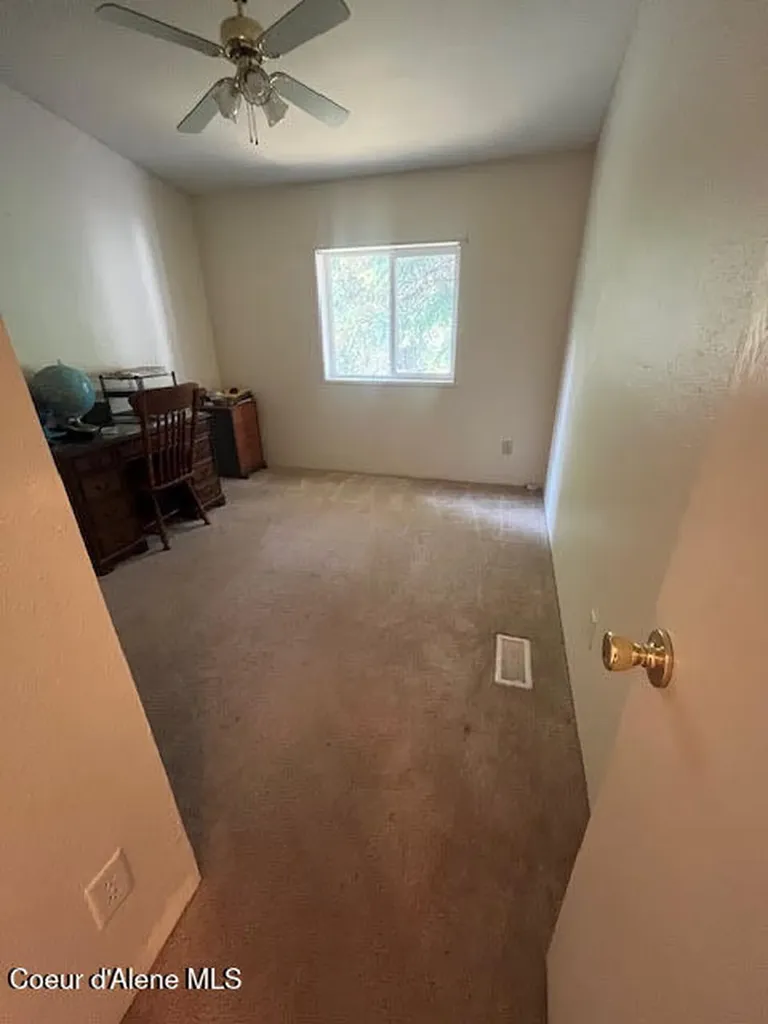 32953 N Neighbor Court Athol ID 83801