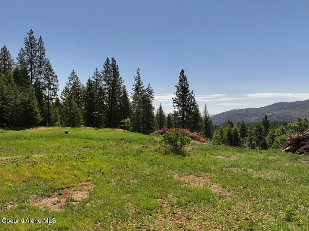 560 Terry Trail Priest River ID 83856