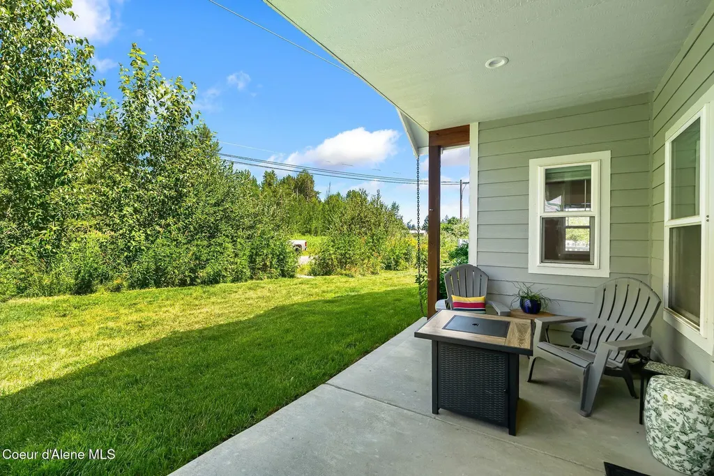 87 Hanson Court Dover ID 83825