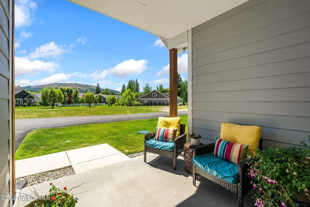 87 Hanson Court Dover ID 83825