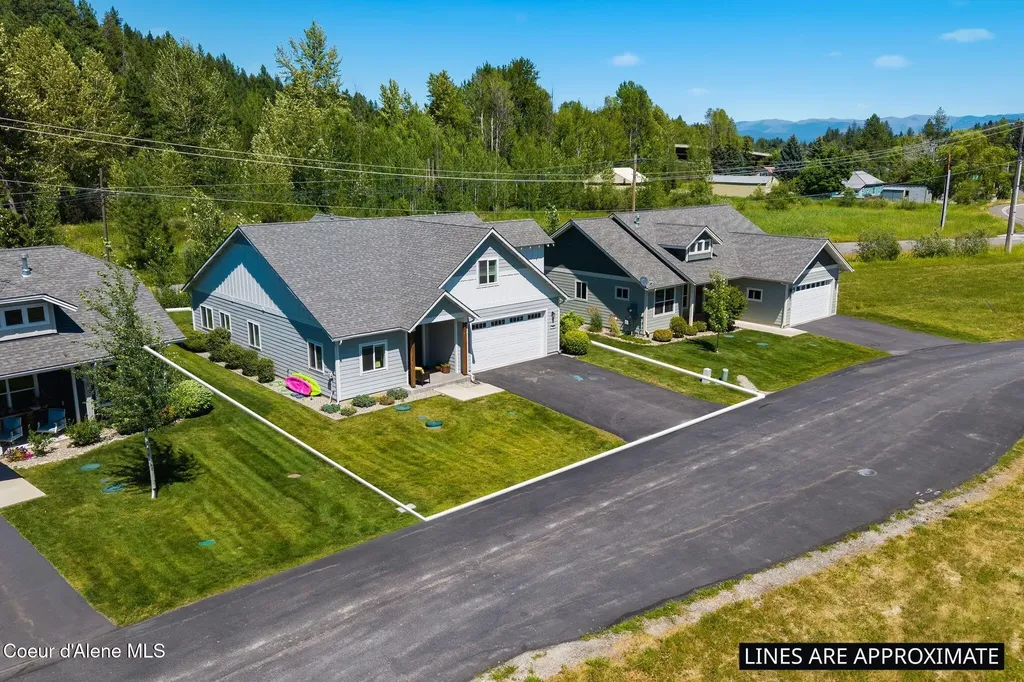 87 Hanson Court Dover ID 83825