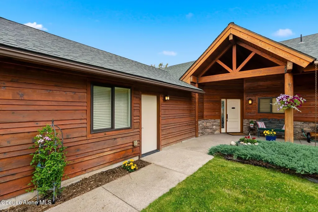 521 Stoneridge Road Blanchard ID 83804