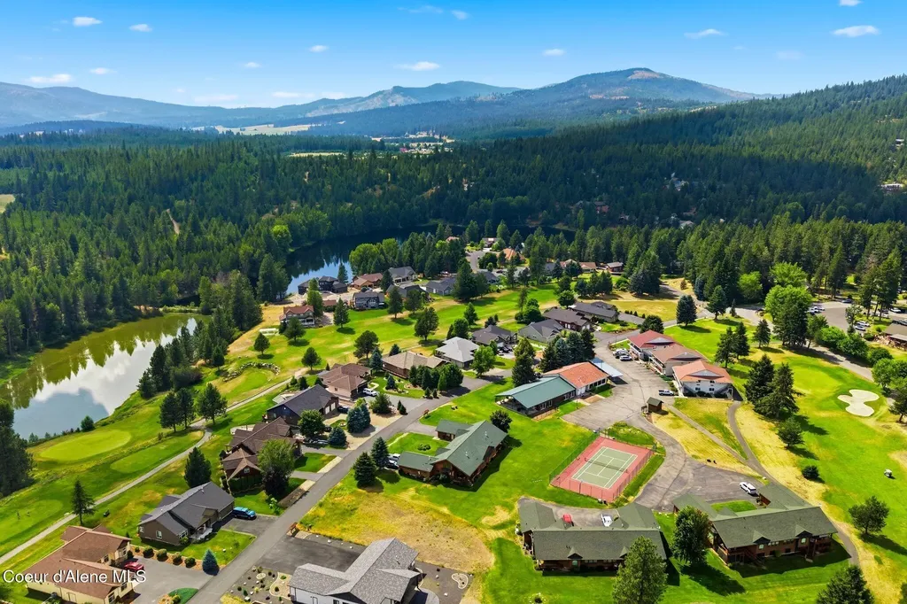 521 Stoneridge Road Blanchard ID 83804