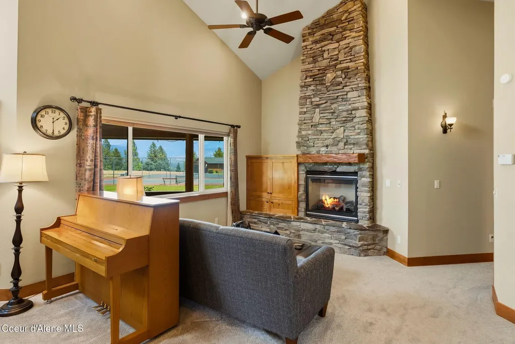 521 Stoneridge Road Blanchard ID 83804