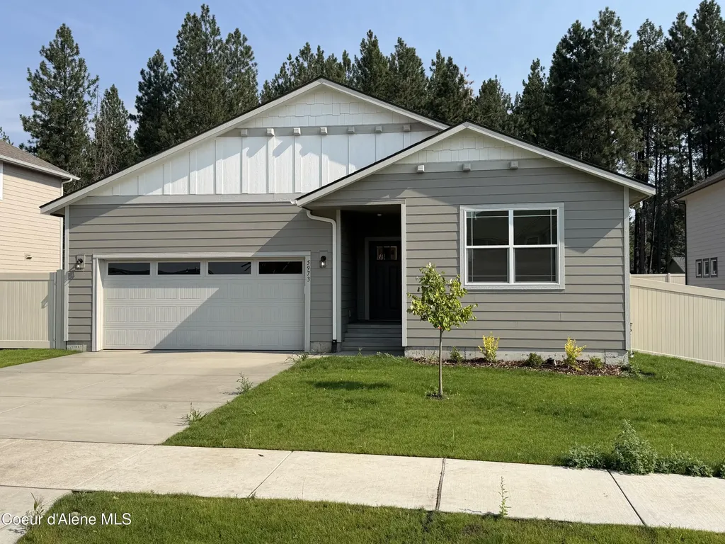 5973 W Pelican Loop Rathdrum ID 83858