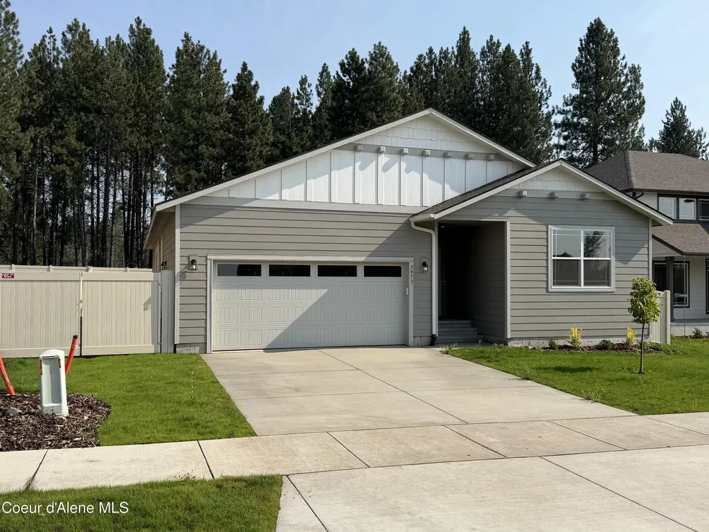 5973 W Pelican Loop Rathdrum ID 83858