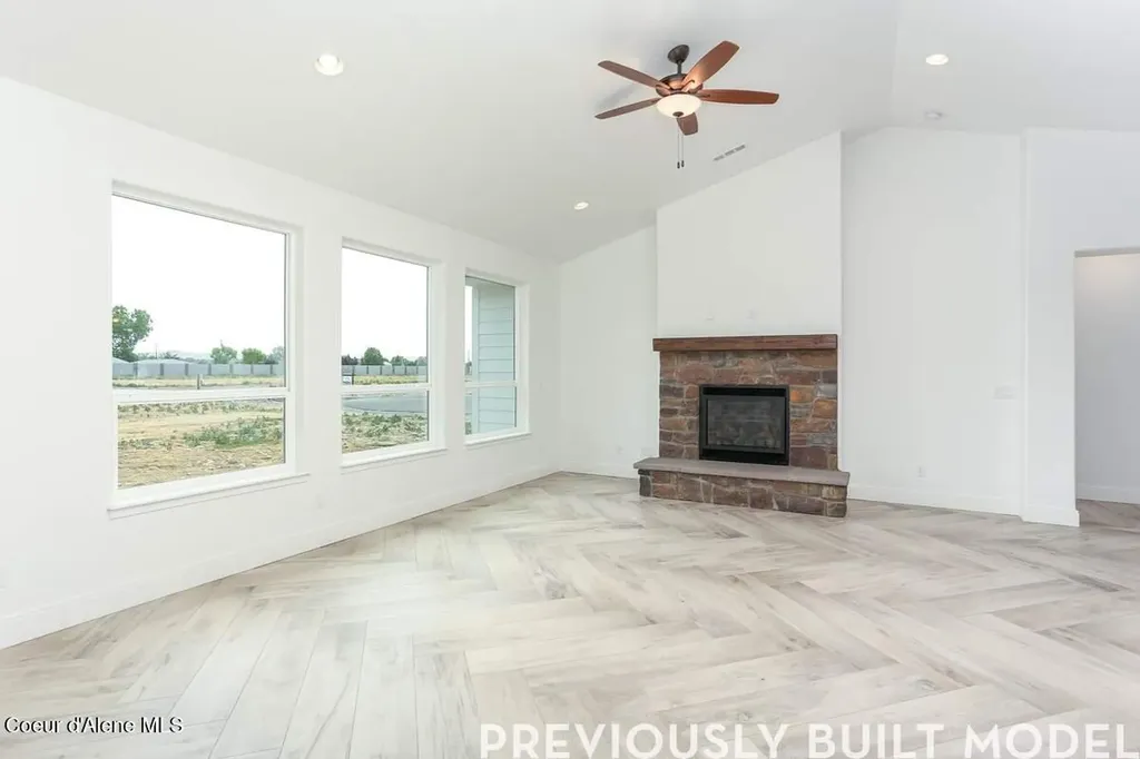 27174 N Dawson Loop Athol ID 83801