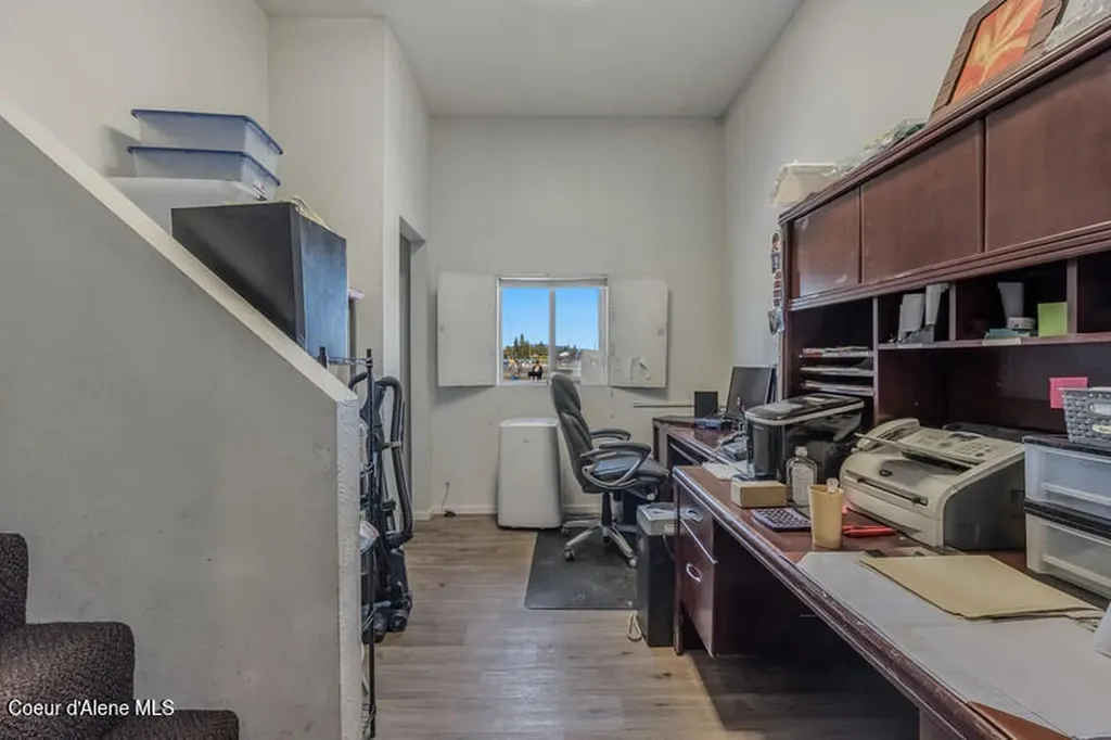 6250 E Menser Avenue Athol ID 83801