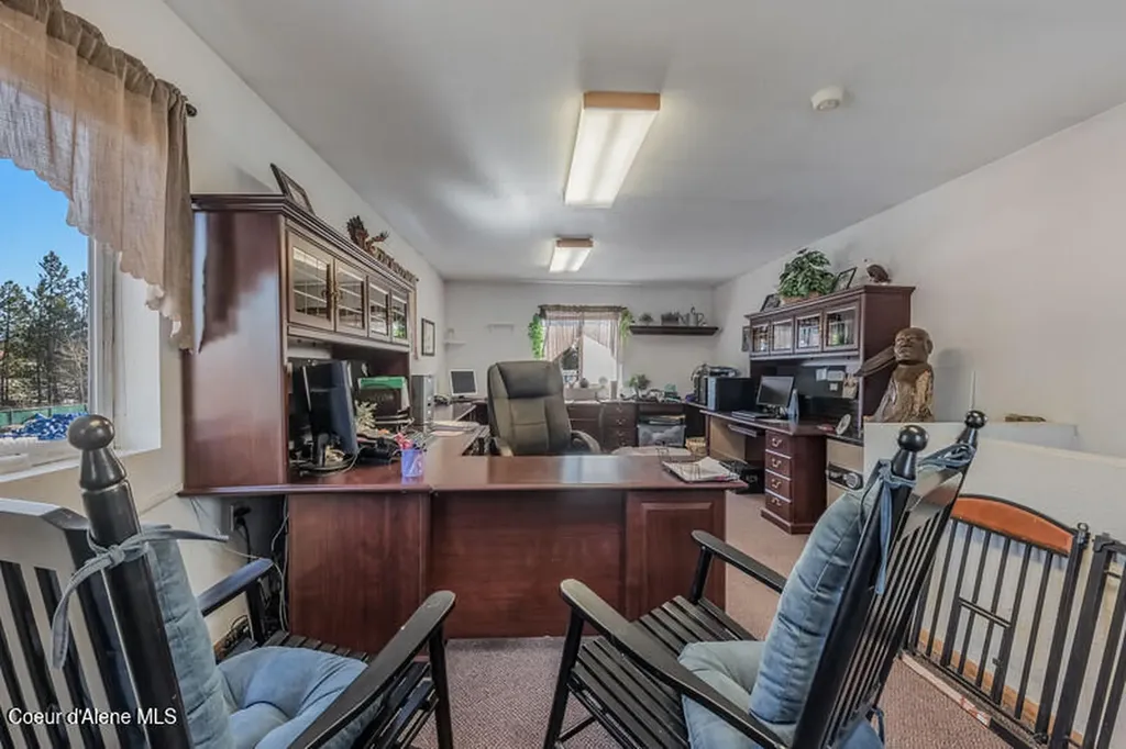 6250 E Menser Avenue Athol ID 83801