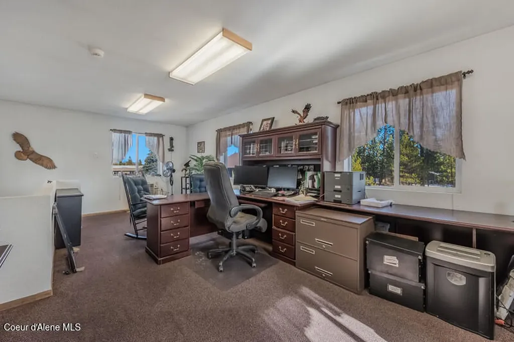 6250 E Menser Avenue Athol ID 83801