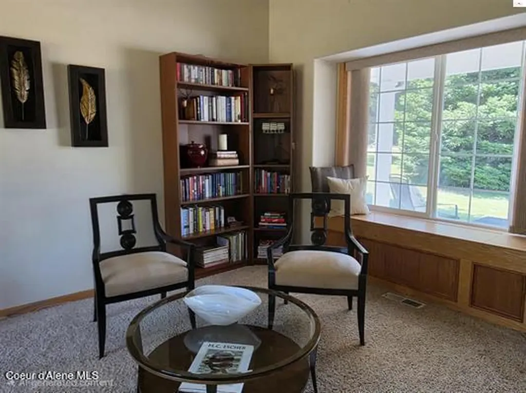 1599 Samuels Road Sandpoint ID 83864