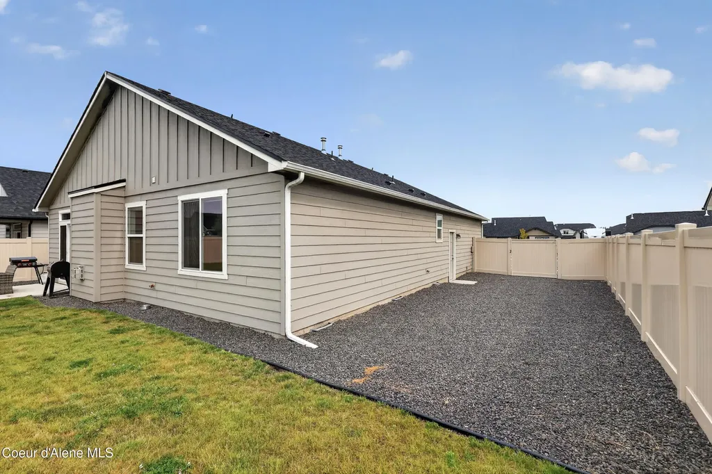 13816 N Apex Way Hayden ID 83835
