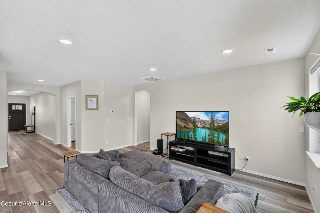 13816 N Apex Way Hayden ID 83835