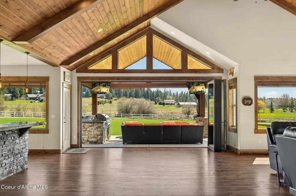 3358 E Leebowe Court Hayden ID 83835