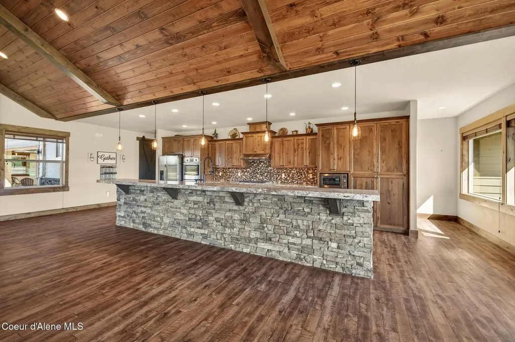 3358 E Leebowe Court Hayden ID 83835